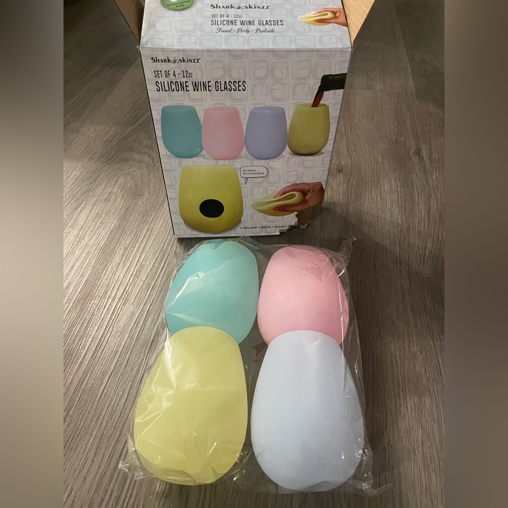 Silicone Stemless Wine Glasses